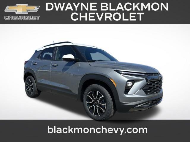 new 2025 Chevrolet TrailBlazer car, priced at $33,680
