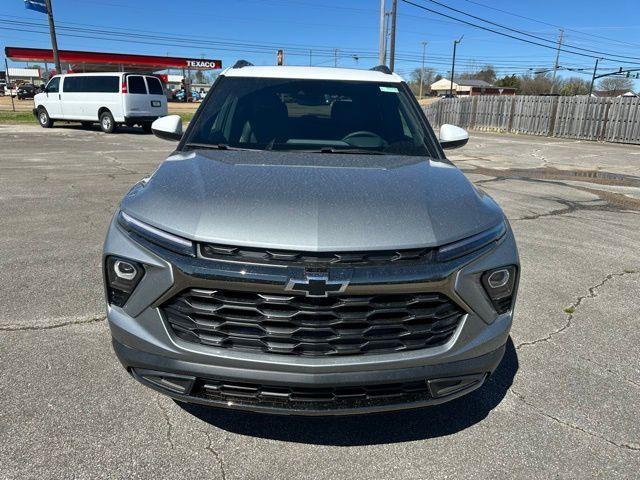 new 2025 Chevrolet TrailBlazer car, priced at $33,680