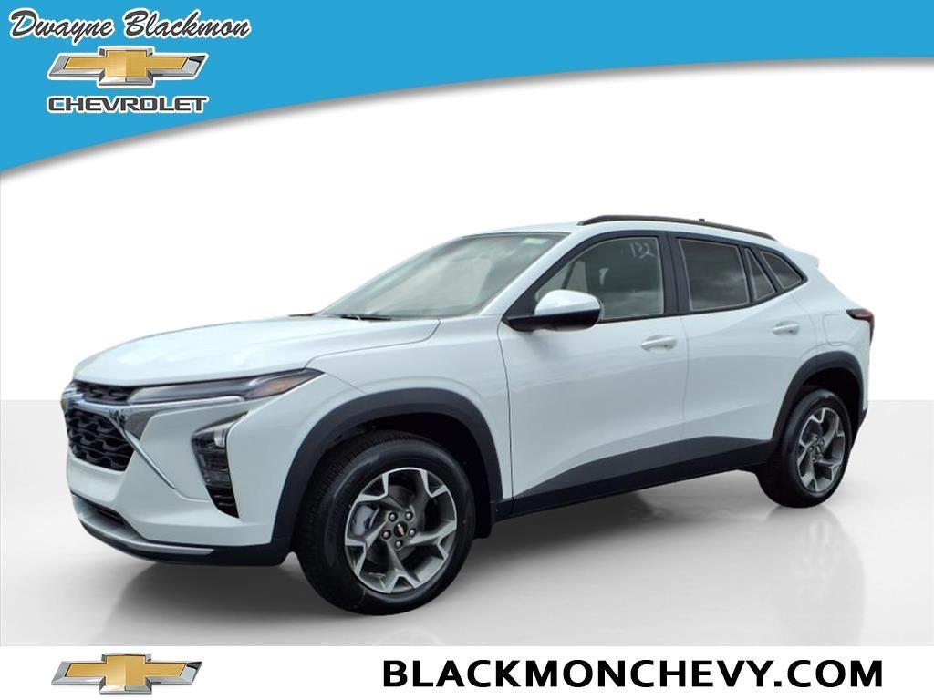 new 2025 Chevrolet Trax car, priced at $25,795