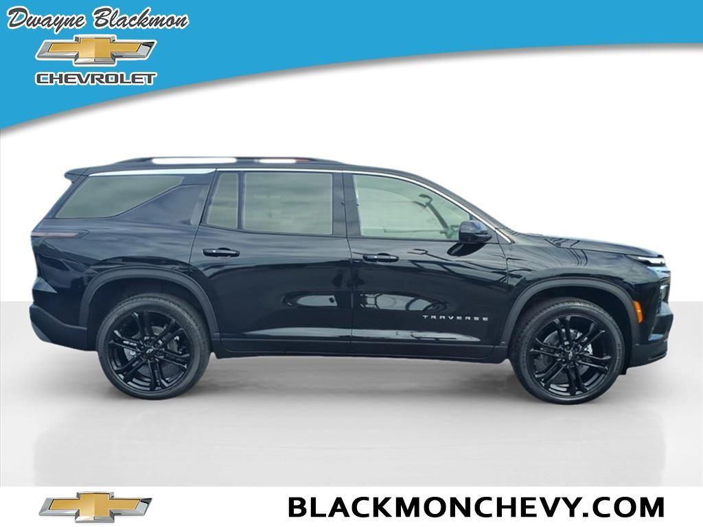 new 2026 Chevrolet Traverse car, priced at $48,156