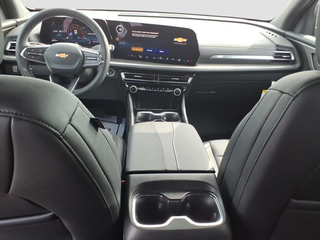 new 2026 Chevrolet Traverse car, priced at $48,156