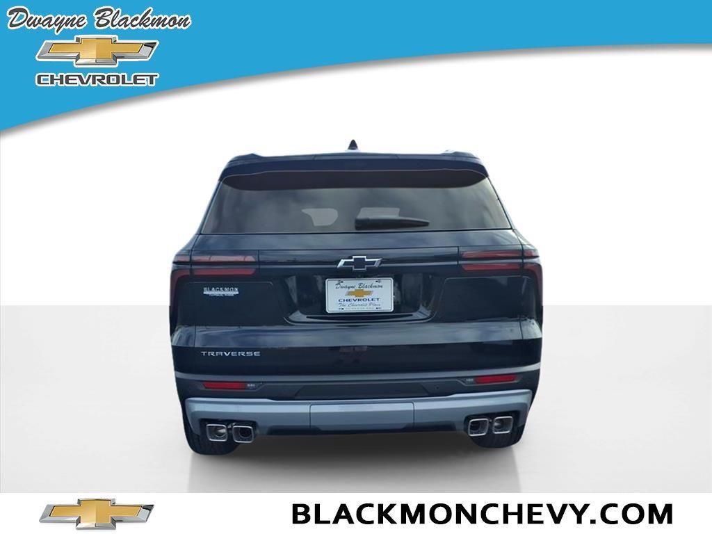 new 2026 Chevrolet Traverse car, priced at $48,156