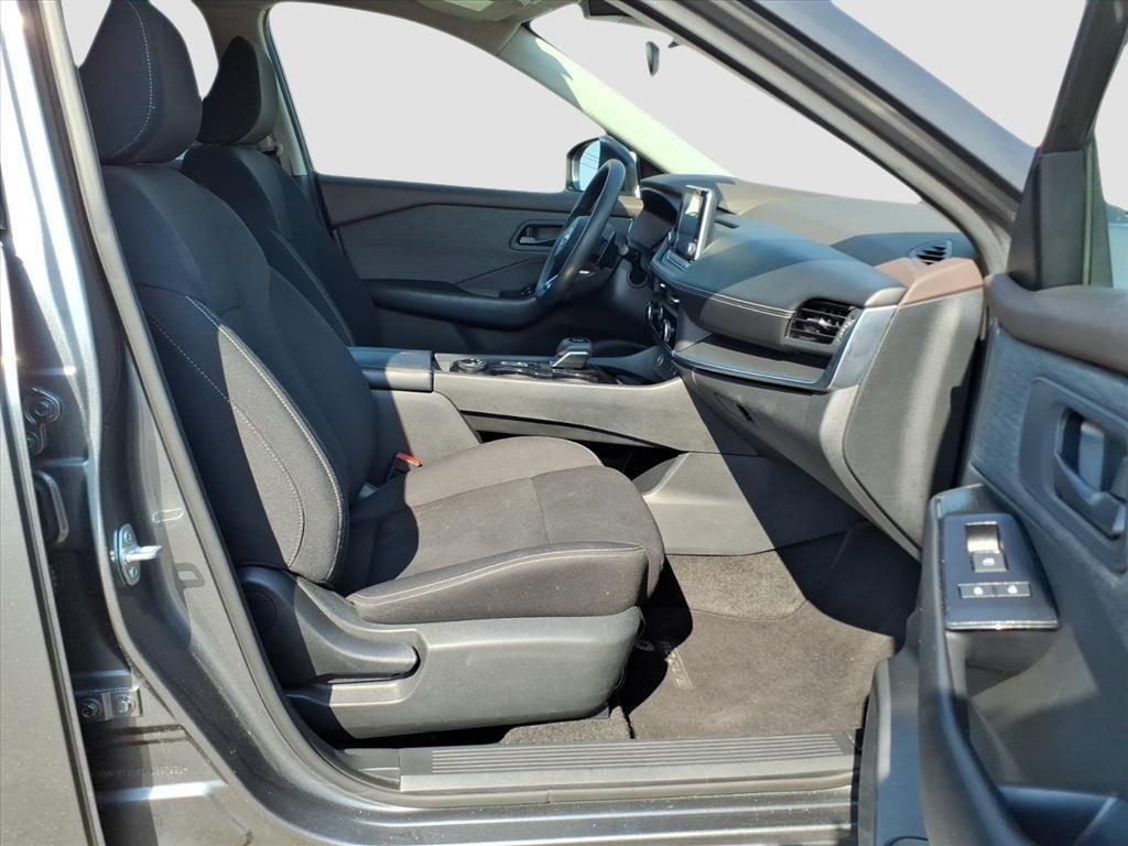 used 2023 Nissan Rogue car, priced at $21,438