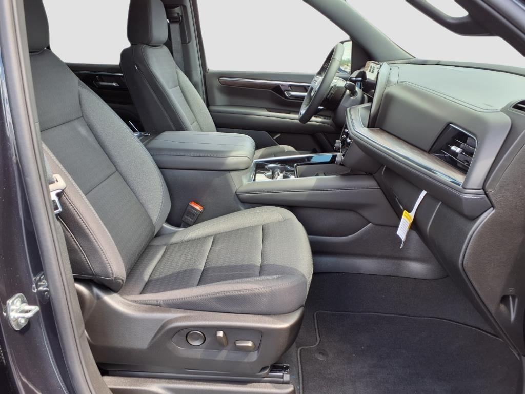 new 2025 Chevrolet Tahoe car, priced at $61,845