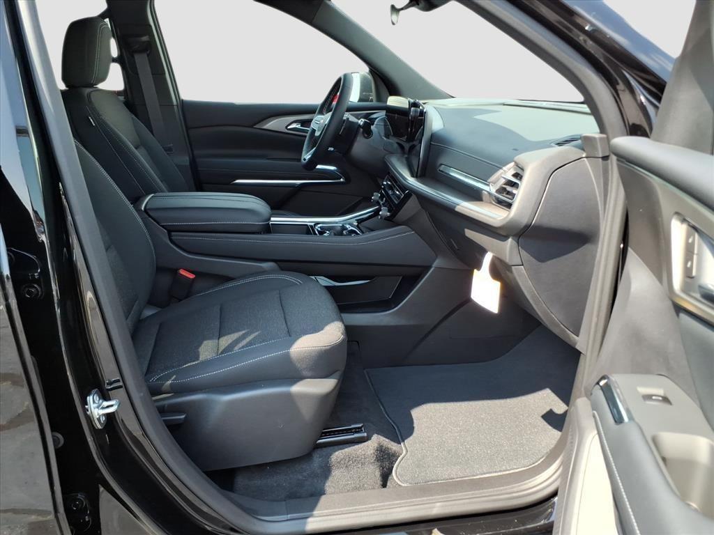 new 2026 Chevrolet Traverse car, priced at $45,986