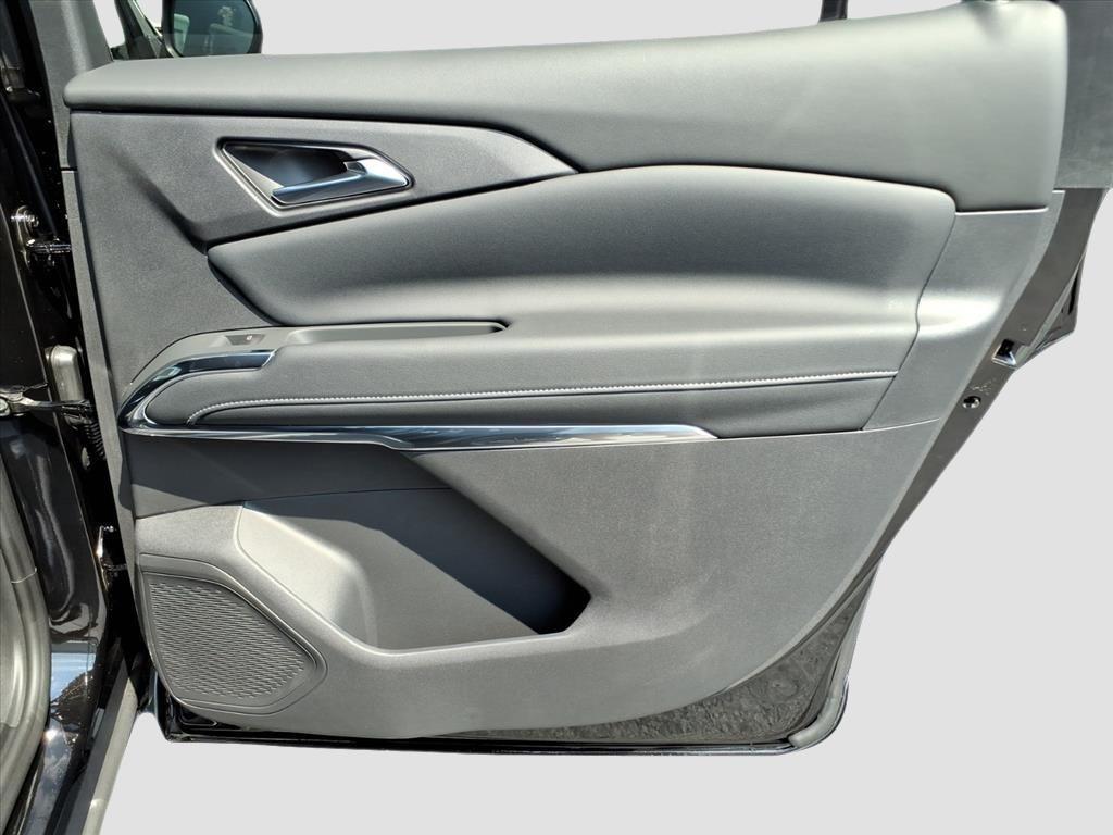 new 2026 Chevrolet Traverse car, priced at $45,986