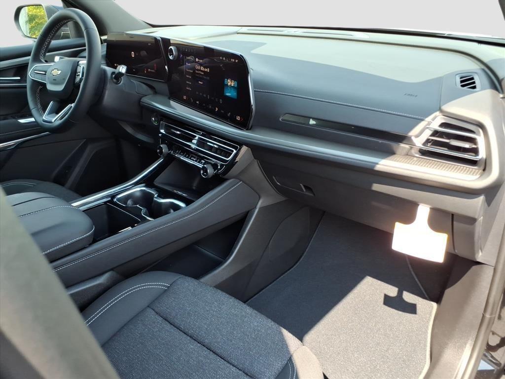new 2026 Chevrolet Traverse car, priced at $45,986
