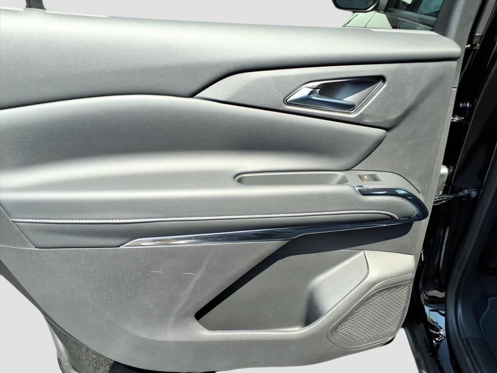 new 2026 Chevrolet Traverse car, priced at $45,986