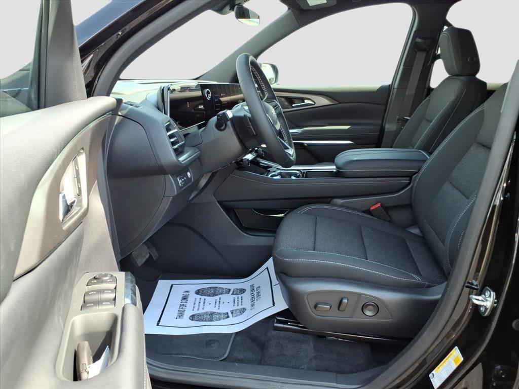 new 2026 Chevrolet Traverse car, priced at $45,986