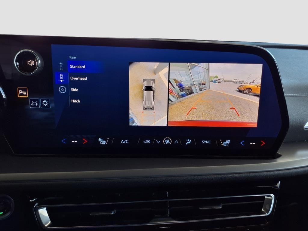 new 2025 Chevrolet Traverse car, priced at $44,985