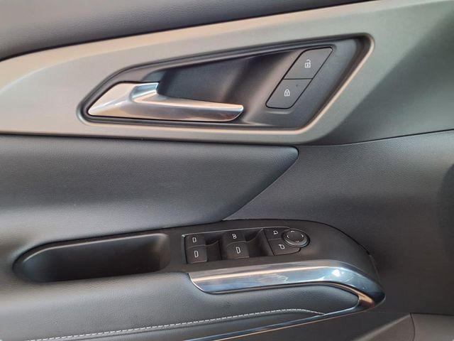 new 2025 Chevrolet Traverse car, priced at $44,985