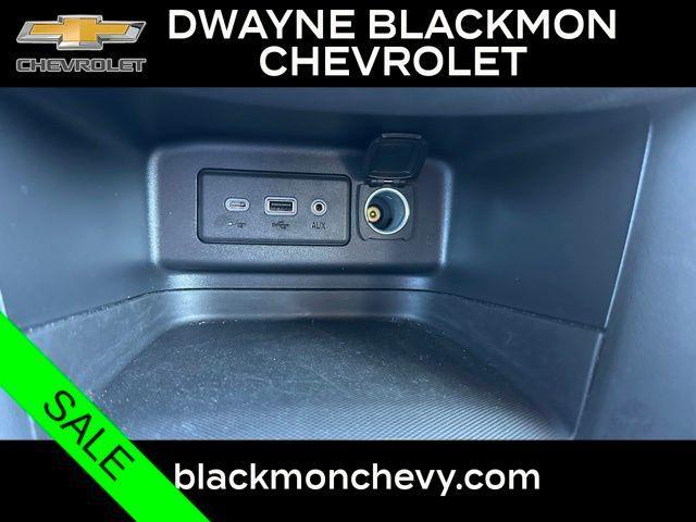 used 2023 Chevrolet Equinox car, priced at $22,996