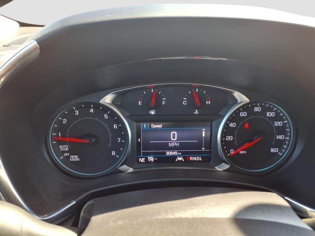 used 2023 Chevrolet Equinox car, priced at $24,290