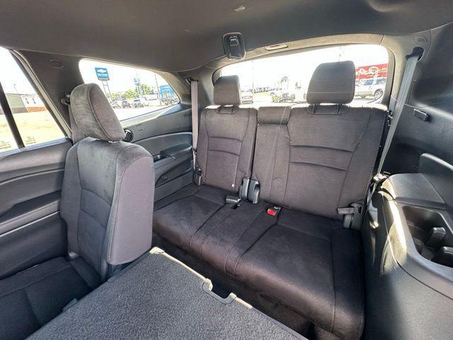 used 2022 Honda Pilot car, priced at $33,768