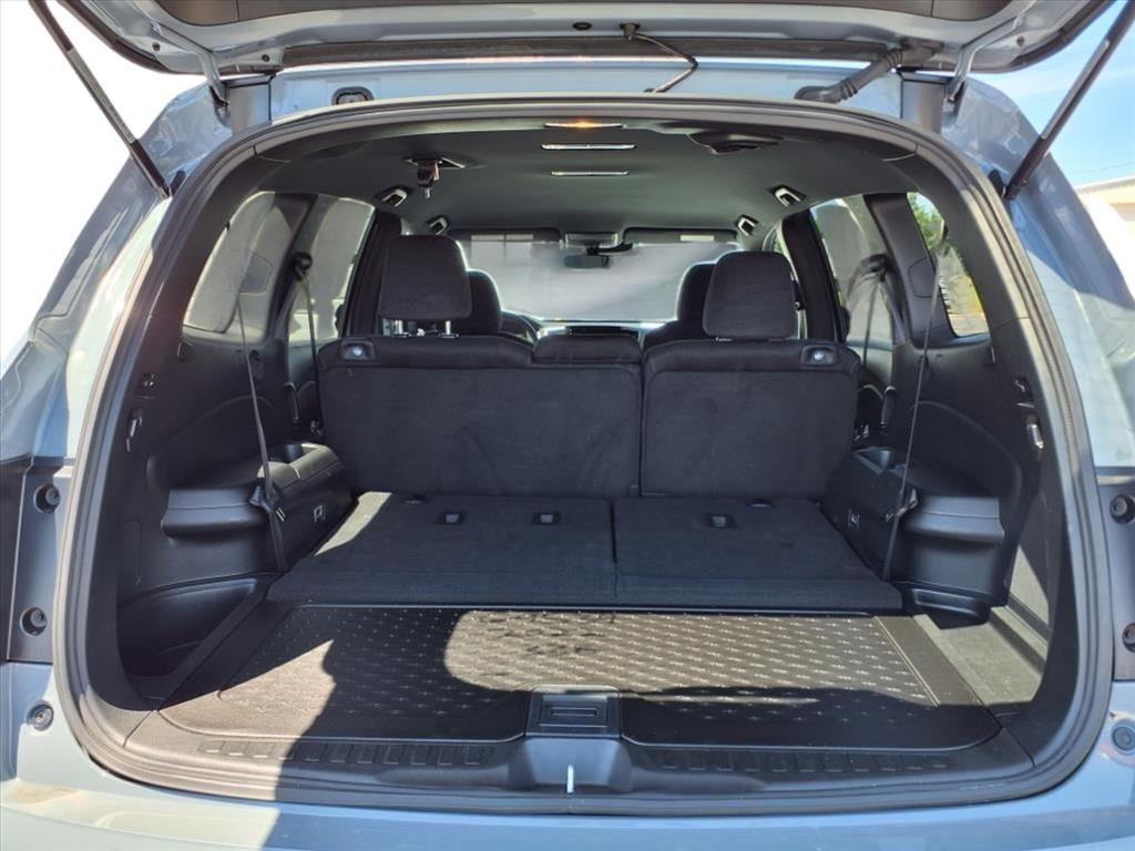 used 2022 Honda Pilot car, priced at $33,698
