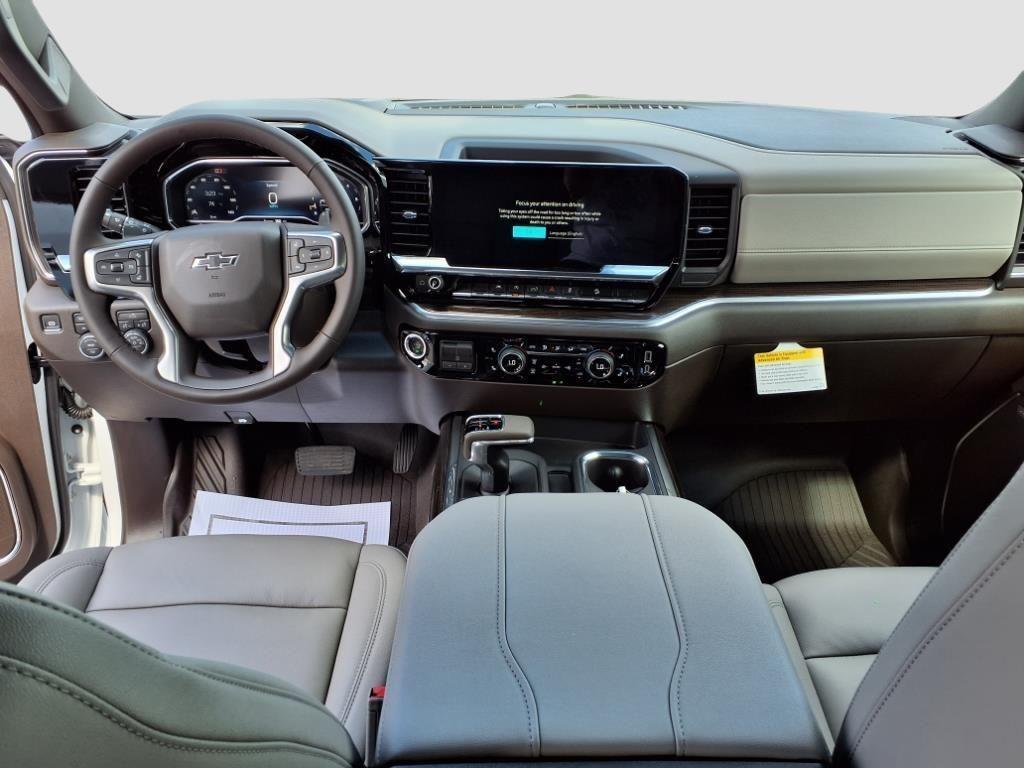 new 2025 Chevrolet Silverado 1500 car, priced at $60,655