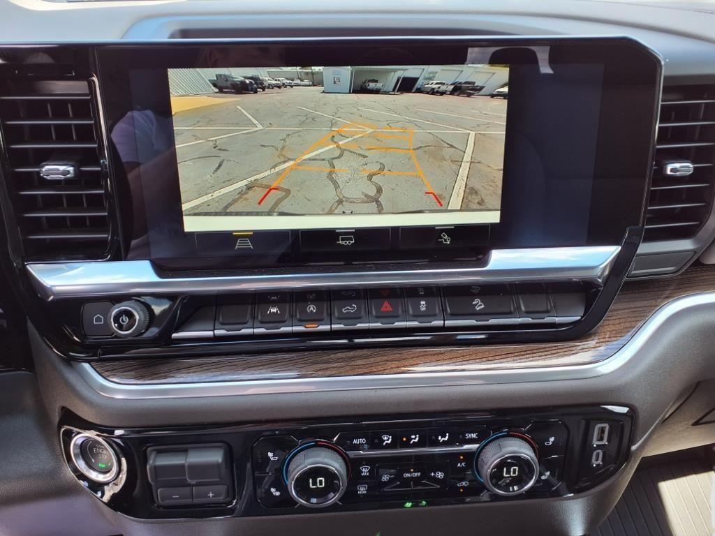 new 2025 Chevrolet Silverado 1500 car, priced at $60,655
