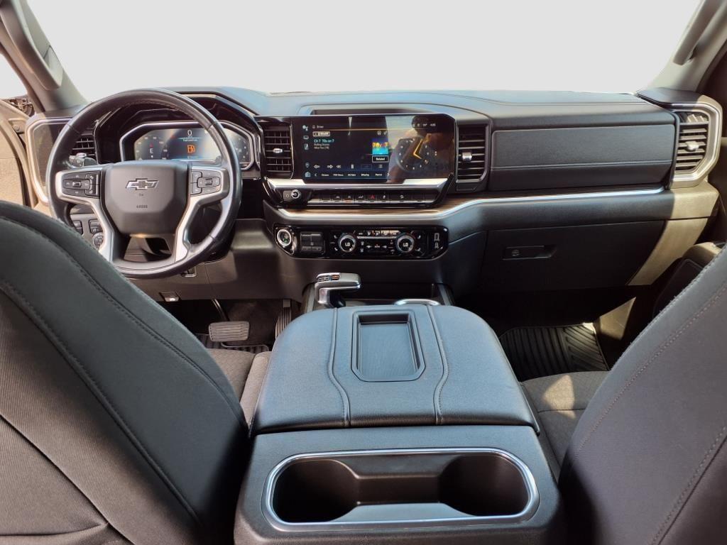used 2022 Chevrolet Silverado 1500 car, priced at $43,690