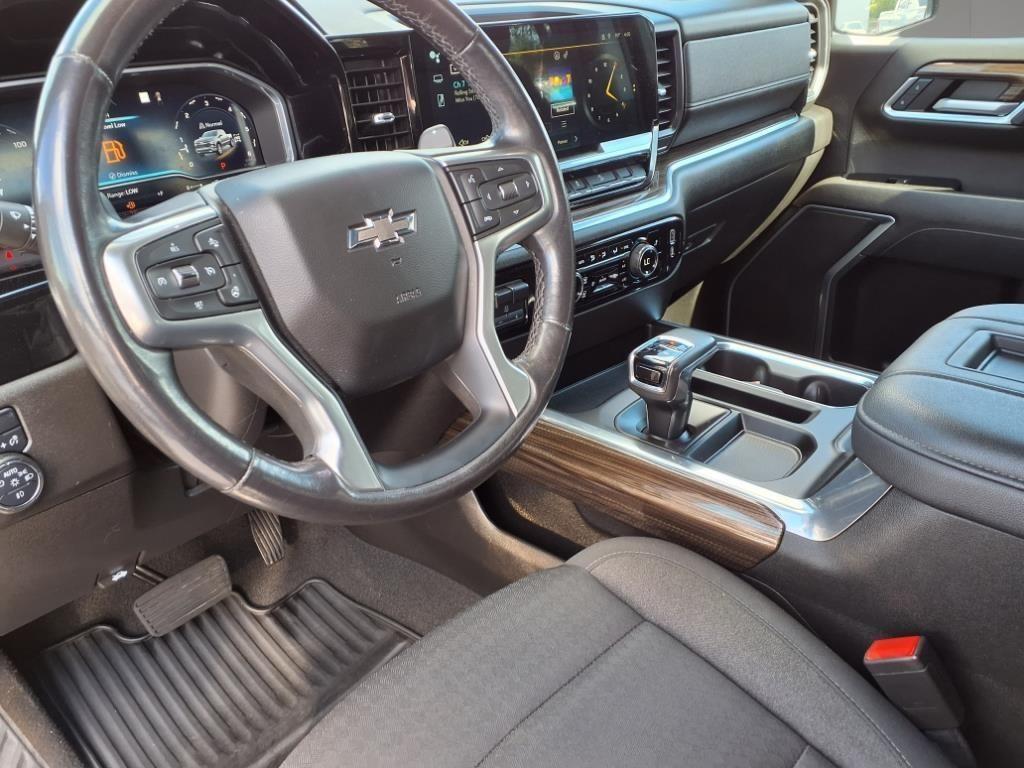 used 2022 Chevrolet Silverado 1500 car, priced at $43,800