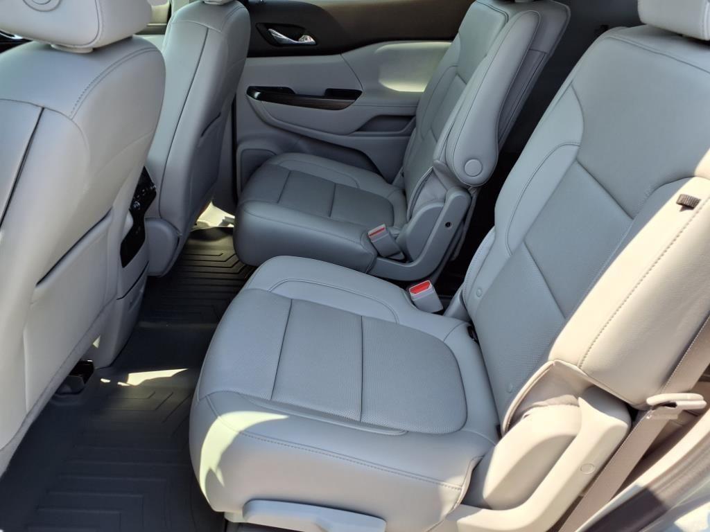 used 2023 GMC Acadia car, priced at $38,842