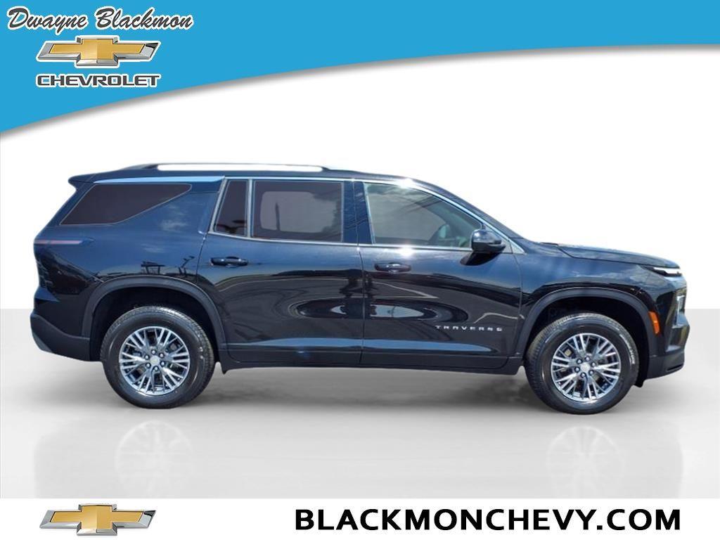 used 2025 Chevrolet Traverse car, priced at $36,413