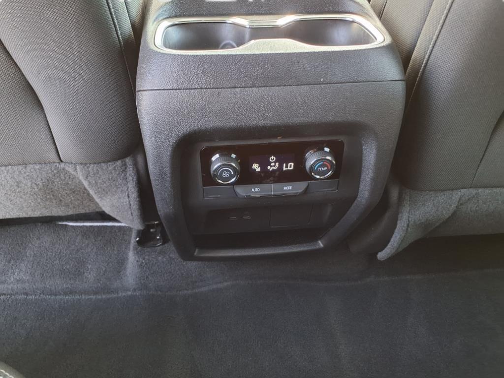 used 2025 Chevrolet Traverse car, priced at $36,413