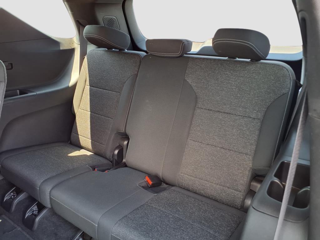 used 2025 Chevrolet Traverse car, priced at $36,413