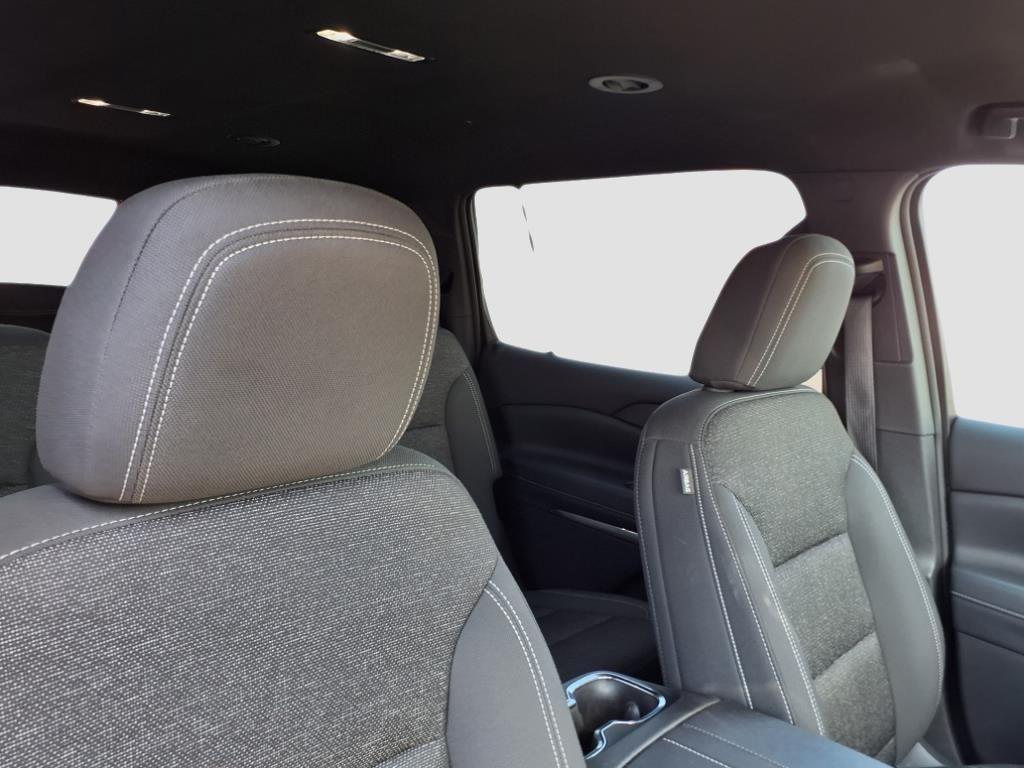used 2025 Chevrolet Traverse car, priced at $36,413