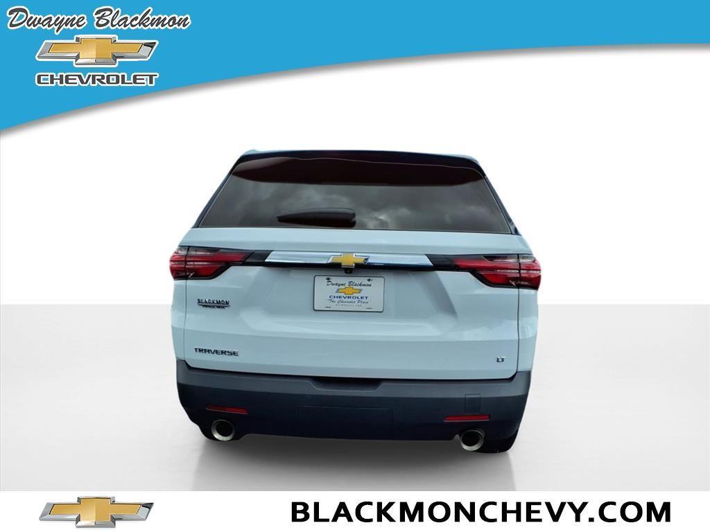 used 2023 Chevrolet Traverse car, priced at $28,828