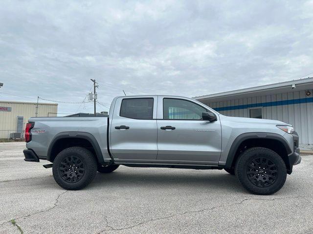 new 2024 Chevrolet Colorado car, priced at $42,895