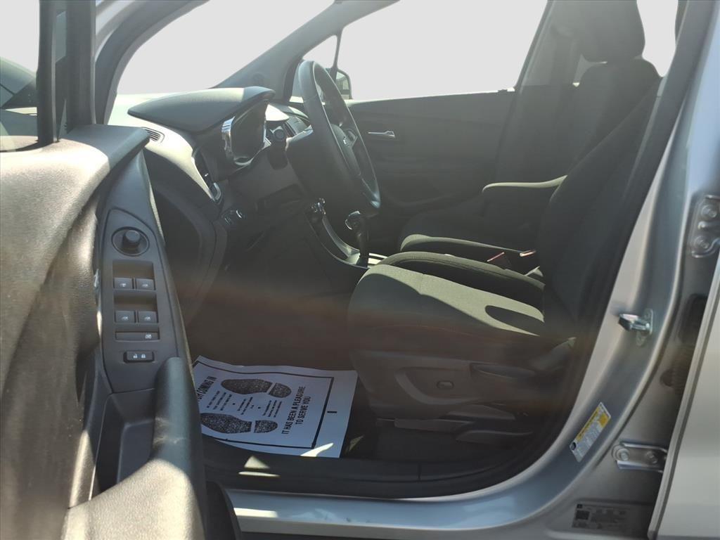 used 2020 Chevrolet Trax car, priced at $15,978