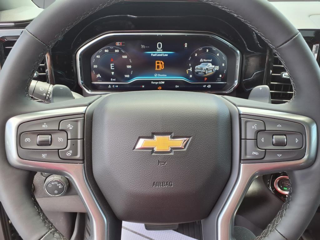 new 2025 Chevrolet Silverado 1500 car, priced at $58,365
