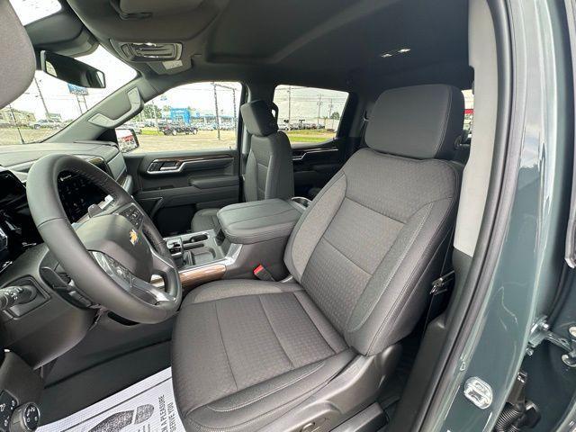 new 2025 Chevrolet Silverado 1500 car, priced at $58,365