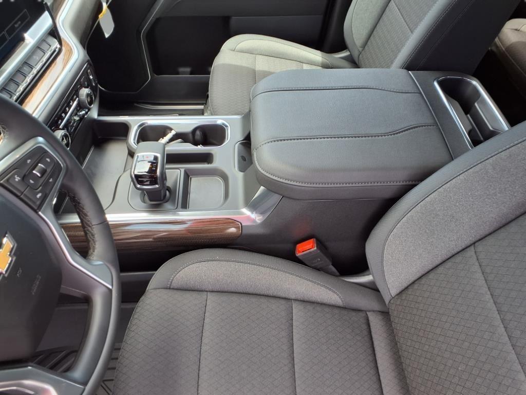 new 2025 Chevrolet Silverado 1500 car, priced at $58,365