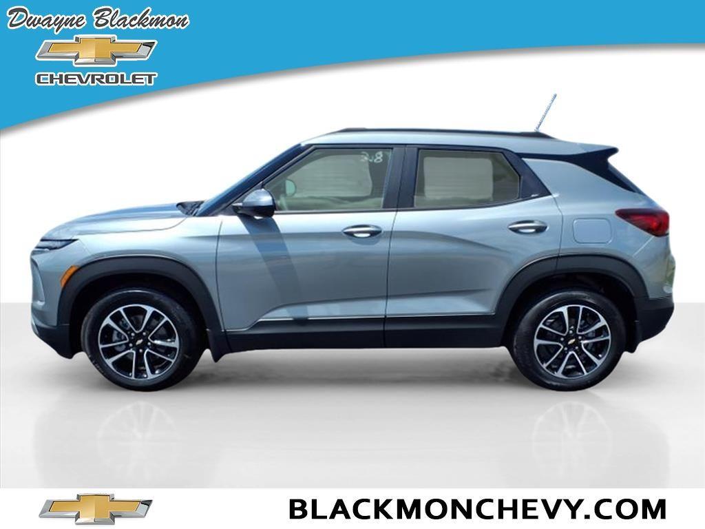 new 2026 Chevrolet TrailBlazer car, priced at $29,305