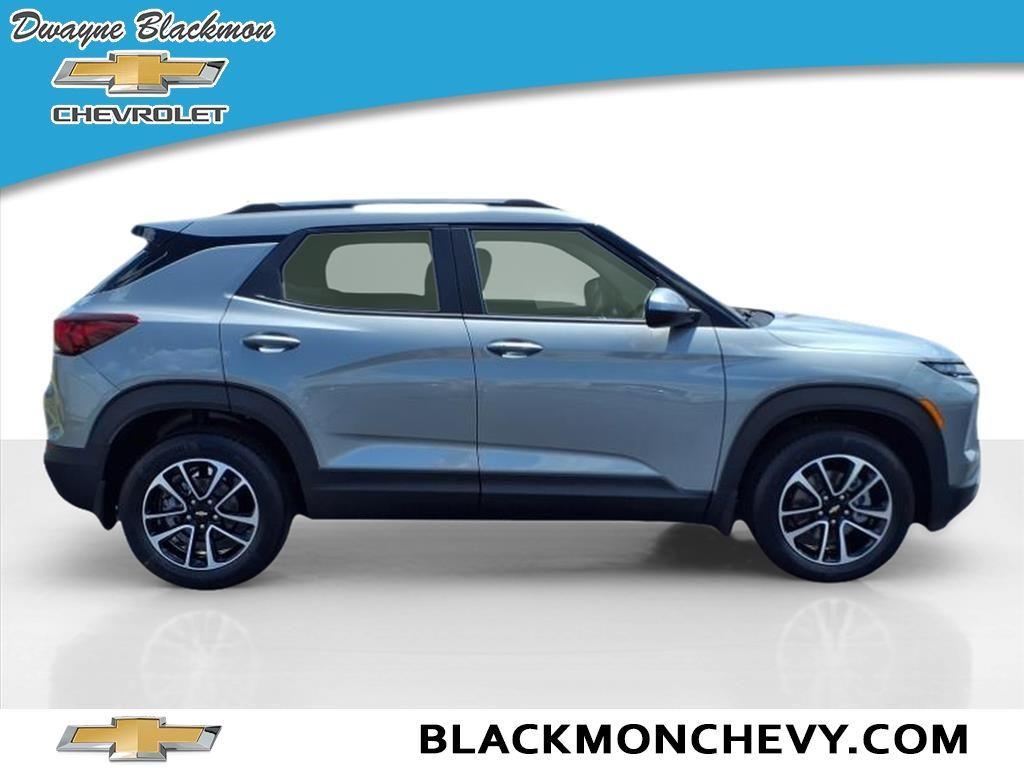 new 2026 Chevrolet TrailBlazer car, priced at $29,305