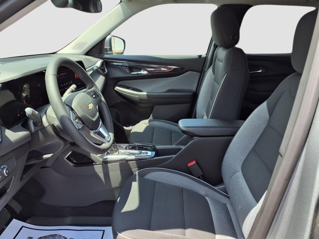 new 2026 Chevrolet TrailBlazer car, priced at $29,305