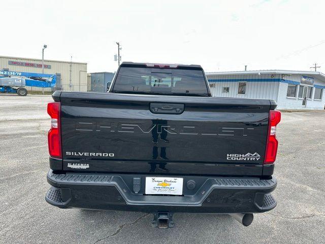 used 2022 Chevrolet Silverado 2500 car, priced at $58,566