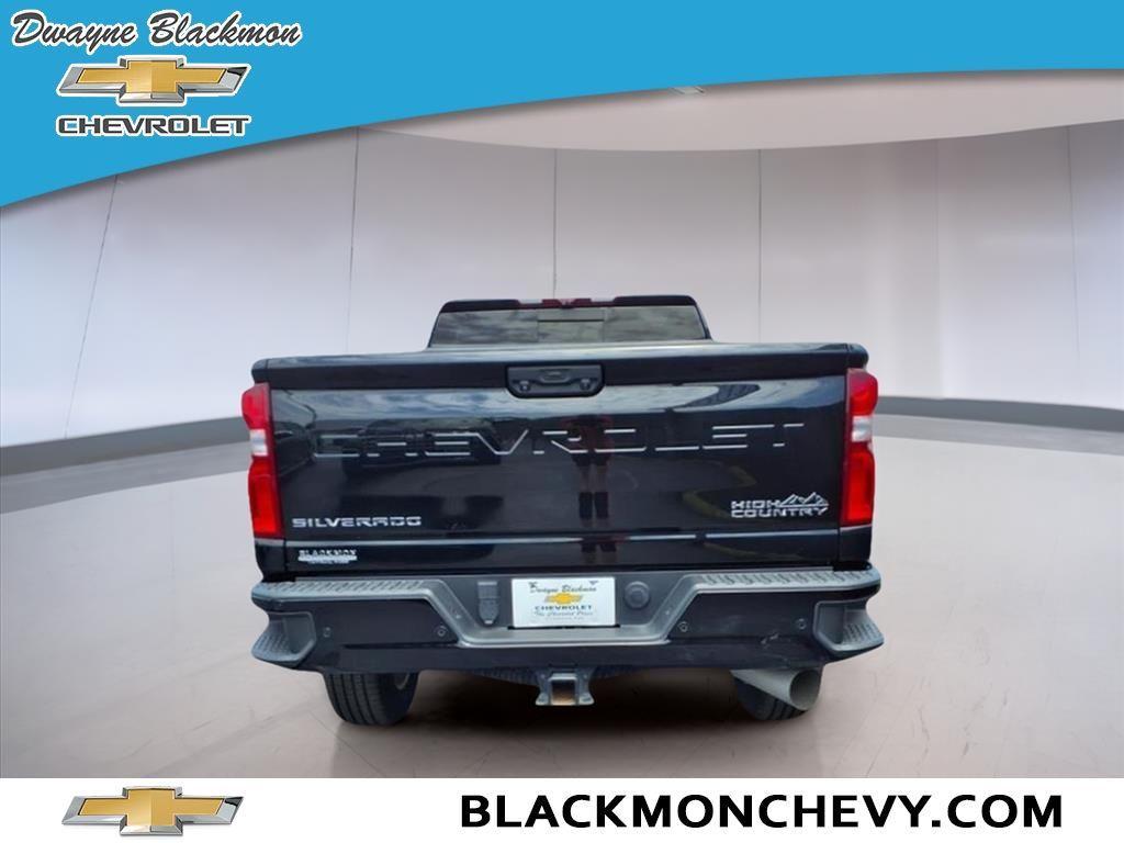 used 2022 Chevrolet Silverado 2500 car, priced at $59,423
