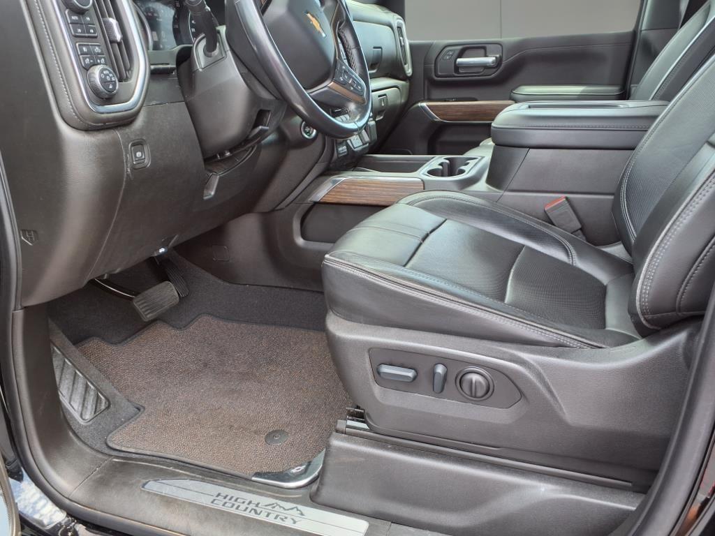 used 2022 Chevrolet Silverado 2500 car, priced at $59,423