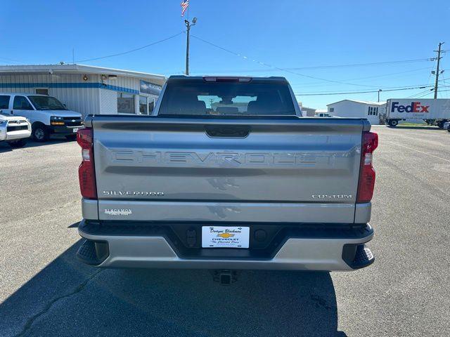 new 2025 Chevrolet Silverado 1500 car, priced at $45,026