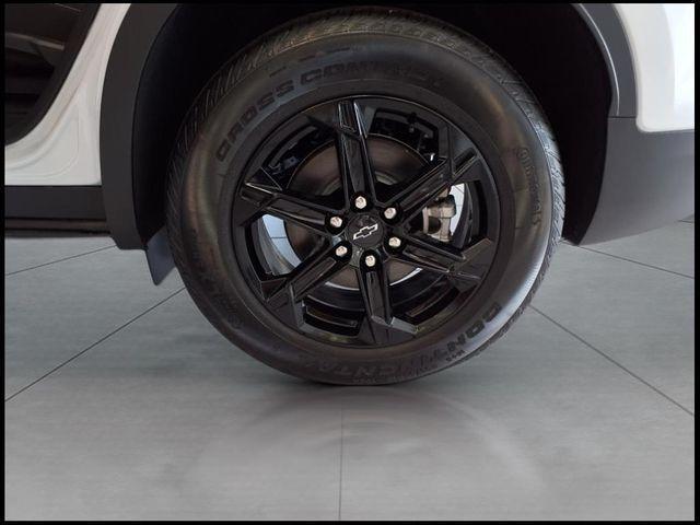 new 2025 Chevrolet Blazer car, priced at $38,740