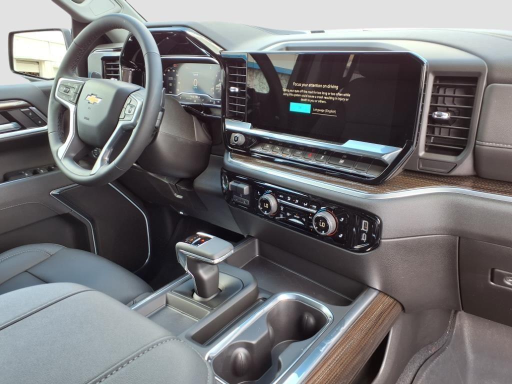 new 2025 Chevrolet Silverado 1500 car, priced at $56,400