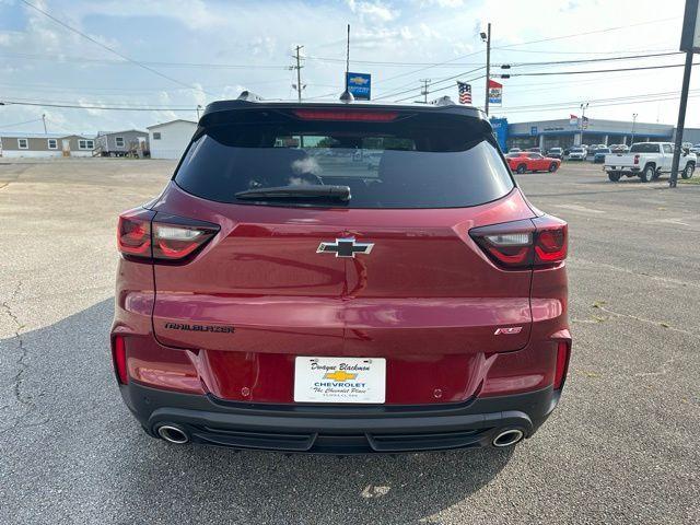 new 2025 Chevrolet TrailBlazer car, priced at $32,475