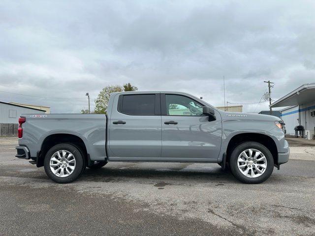 new 2025 Chevrolet Silverado 1500 car, priced at $44,532