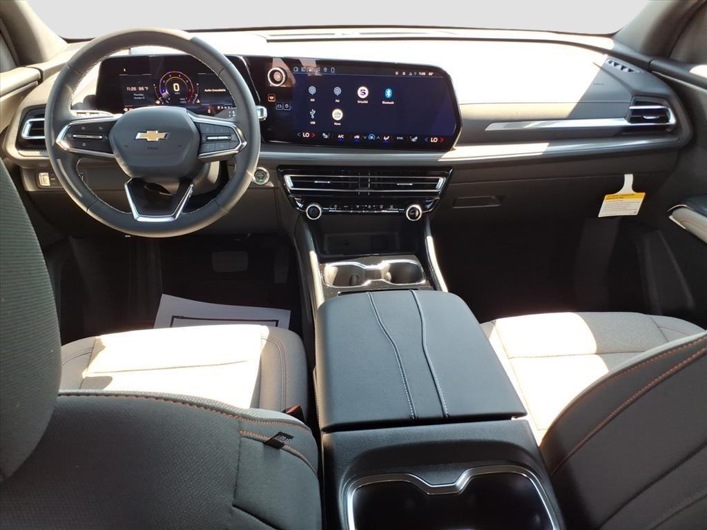 new 2026 Chevrolet Traverse car, priced at $46,956