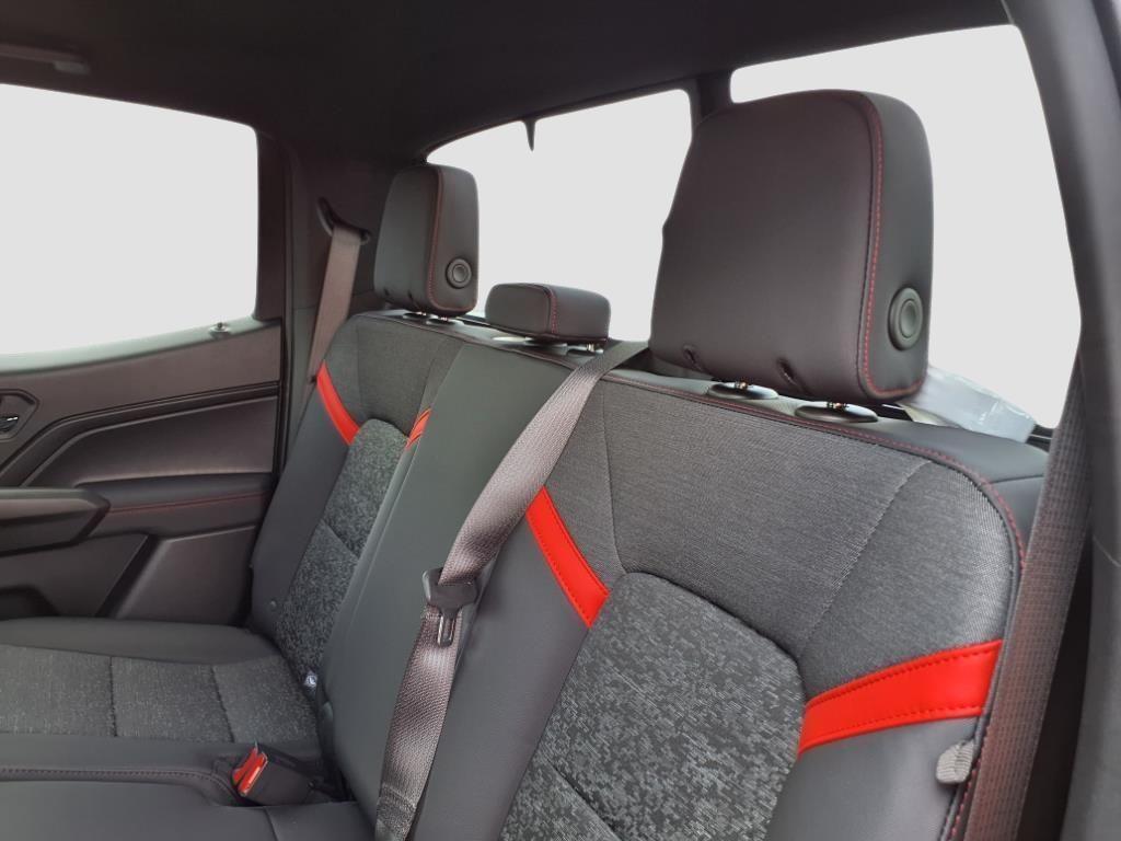 new 2025 Chevrolet Colorado car, priced at $50,310