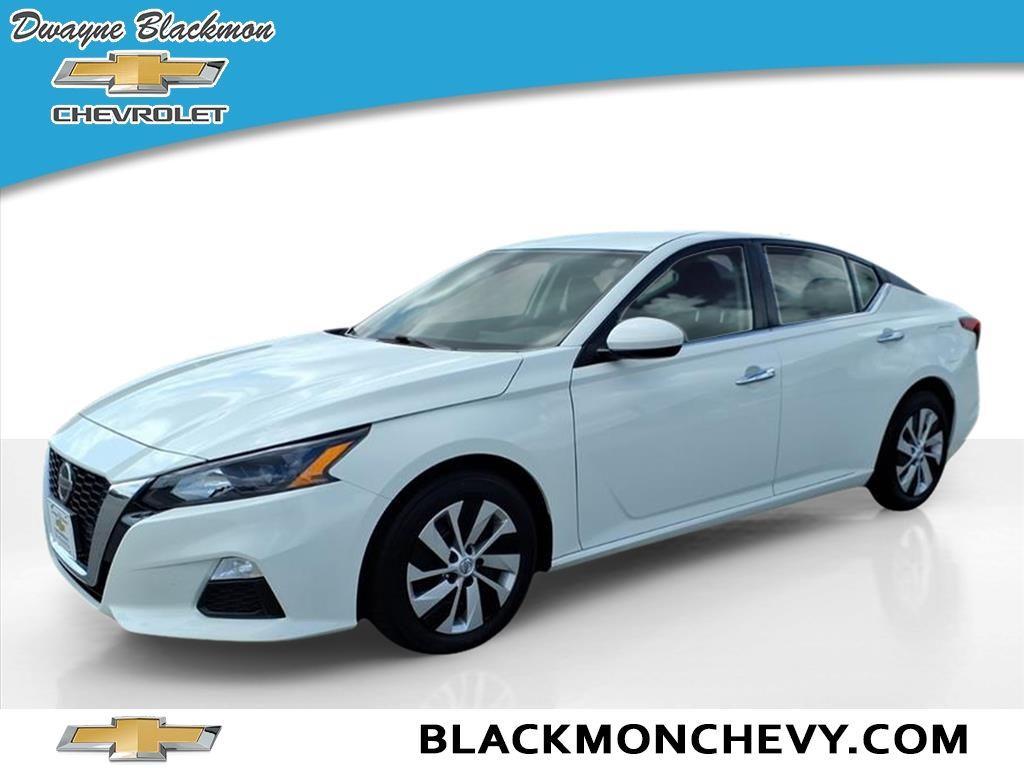 used 2022 Nissan Altima car, priced at $18,546