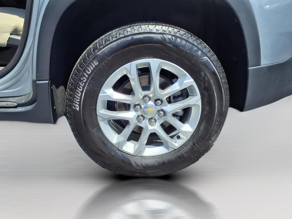 used 2024 Chevrolet Traverse Limited car, priced at $35,688