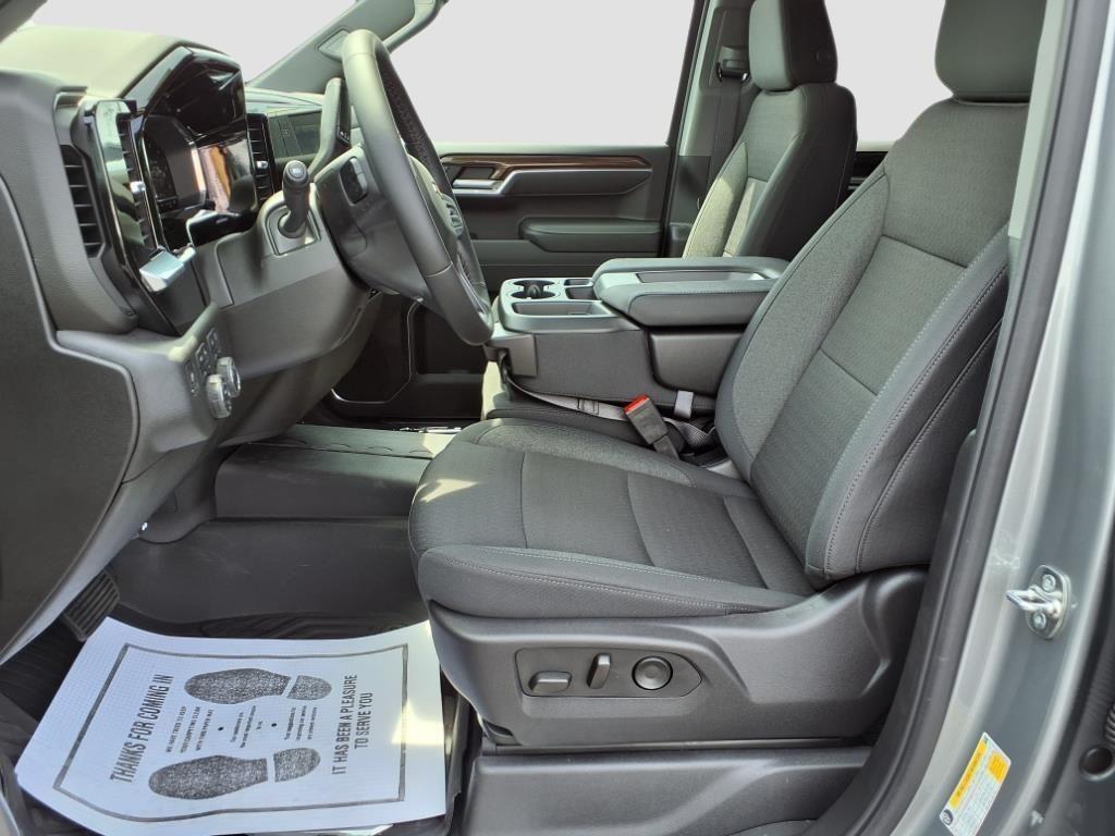 new 2025 Chevrolet Silverado 1500 car, priced at $57,925